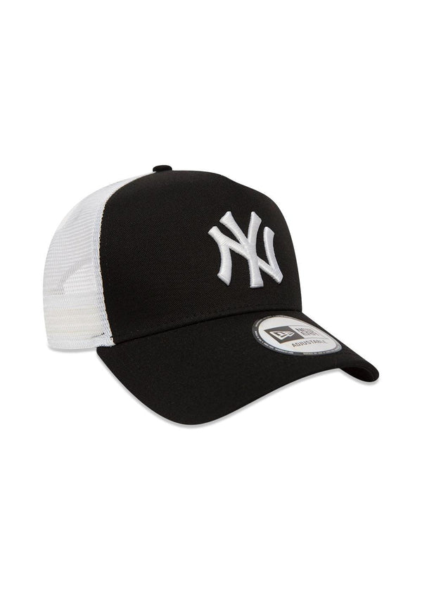 New Eras Trucker New york - Black/White. Køb caps her.