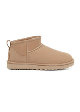 W Classic Ultra Mini - Sand-Boots-UGG-Butler Loftet