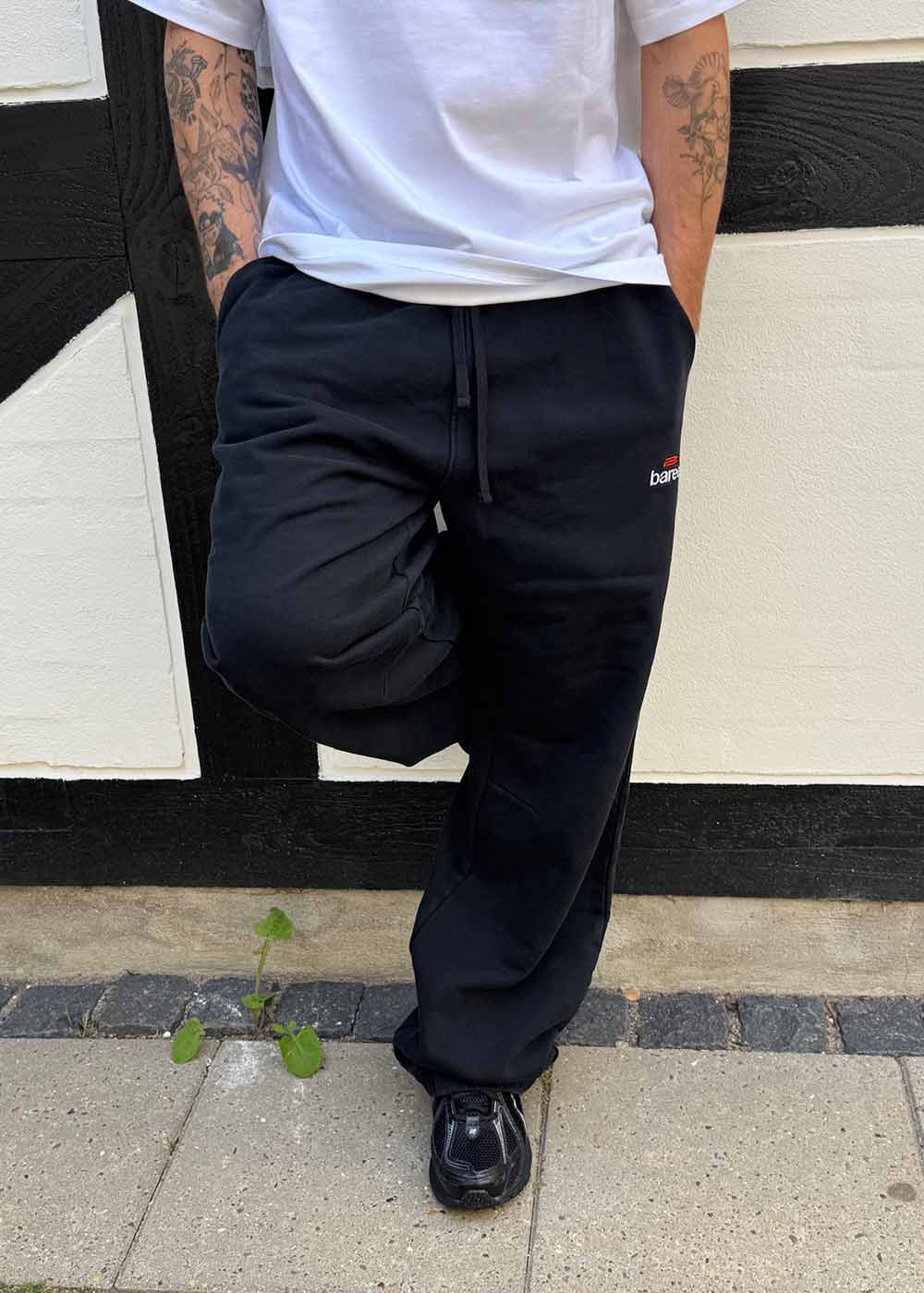 Straight Leg Sweatpants, Men - Logo 3.0 - Black