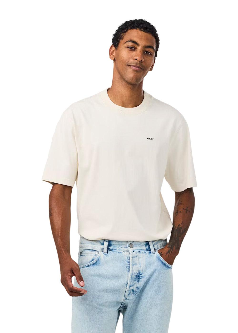 Adam EMB T-Shirt 3209 - Ivory-T-shirts-Nn. 07-Butler Loftet