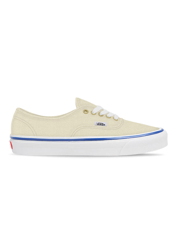 Authentic White - White-Shoes-Vans-Butler Loftet
