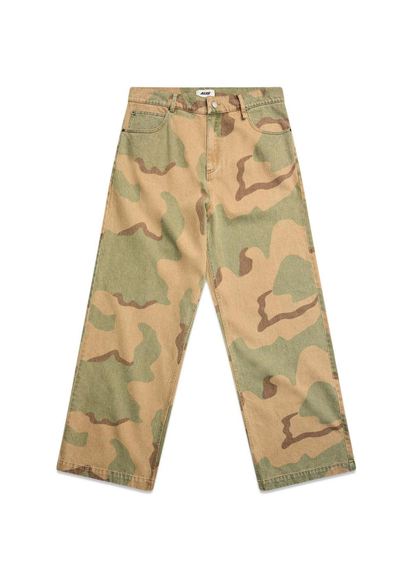 BAM WIDE FIT JEANS W. ALIS TAG PRINT - Camouflage-Jeans-ALIS-Butler Loftet