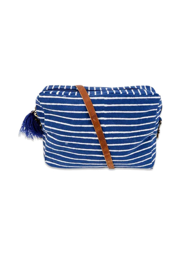 Black Colours BCOCEAN vintage-look striped crossover bag - Ocean Stripe. Køb skuldertasker her.