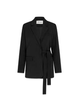 Modströms CayaMD blazer - Black. Køb blazers her.