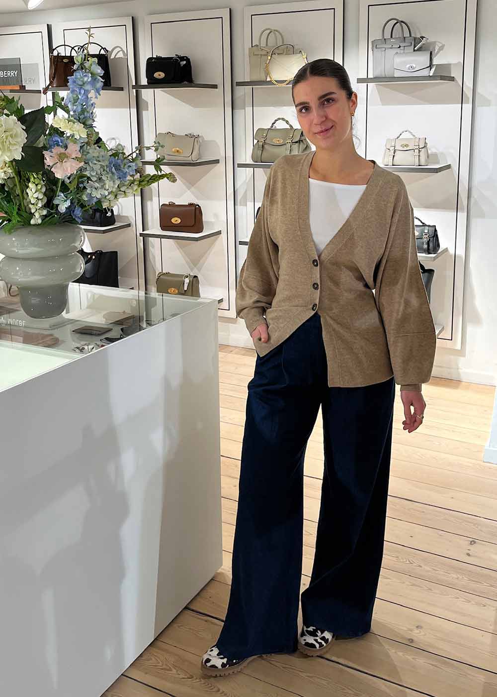 Como Sleeve Cardigan - Camel-Knitwear-The Garment-Butler Loftet