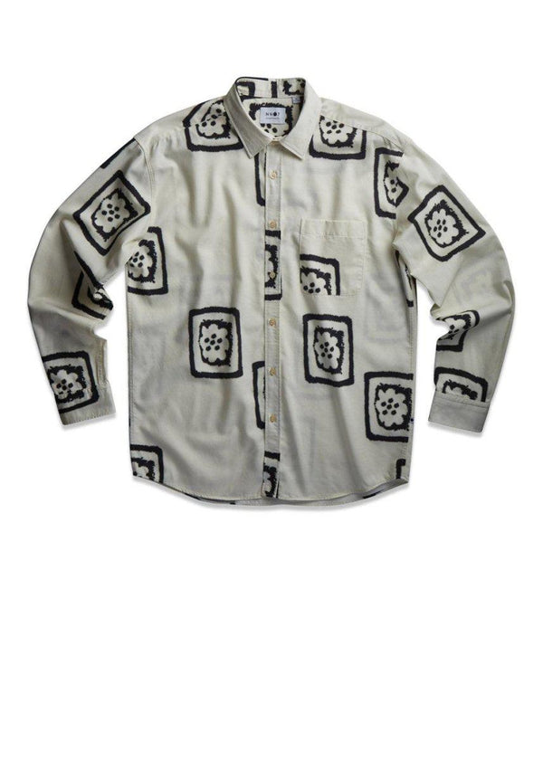 Nn. 07s Deon 5036 - Ecru Print. Køb shirts her.
