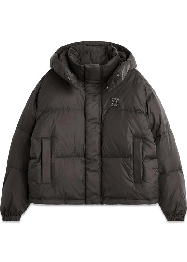 Dyngja Down W Cropped Jacket - Licorice-Outerwear-66 North-Butler Loftet