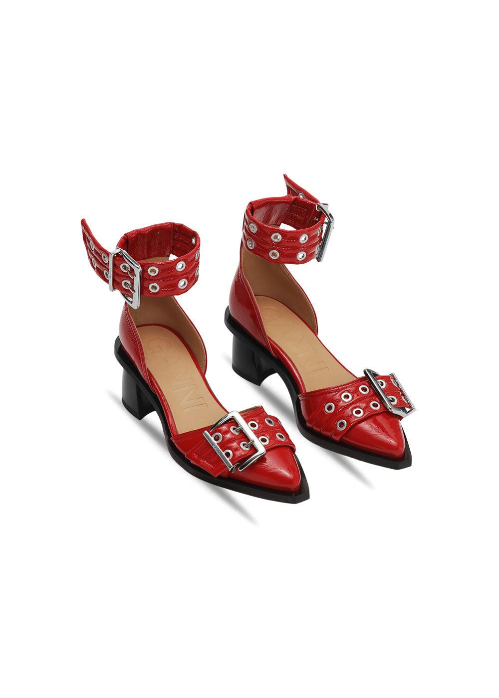 Feminine Buckle Open Cut Pump Naplack - Racing Red-Shoes-Ganni-Butler Loftet