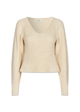 GalenMD short v-neck - Summer Sand-Knitwear-Modström-Butler Loftet