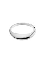 Globe Ring - Silver