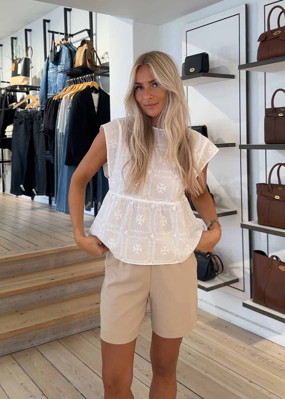 HollynMD top - Soft White-Top-Modström-Butler Loftet
