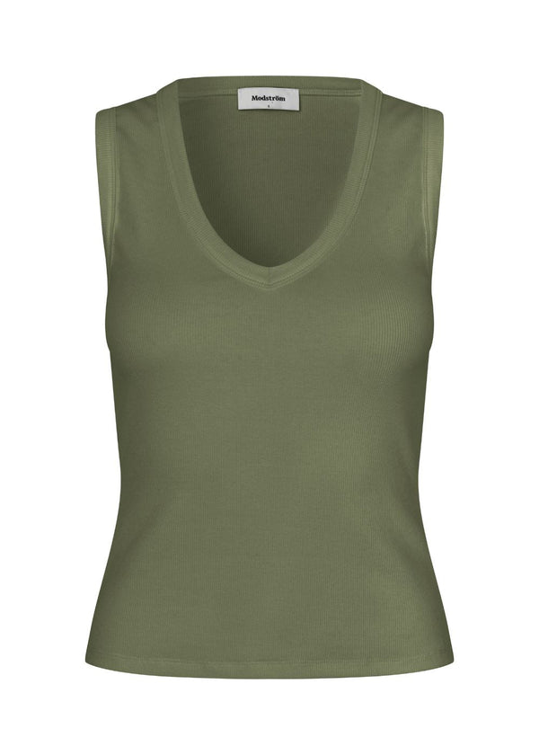 Igormd v-neck top - Army Dust-Top-Modström-Butler Loftet