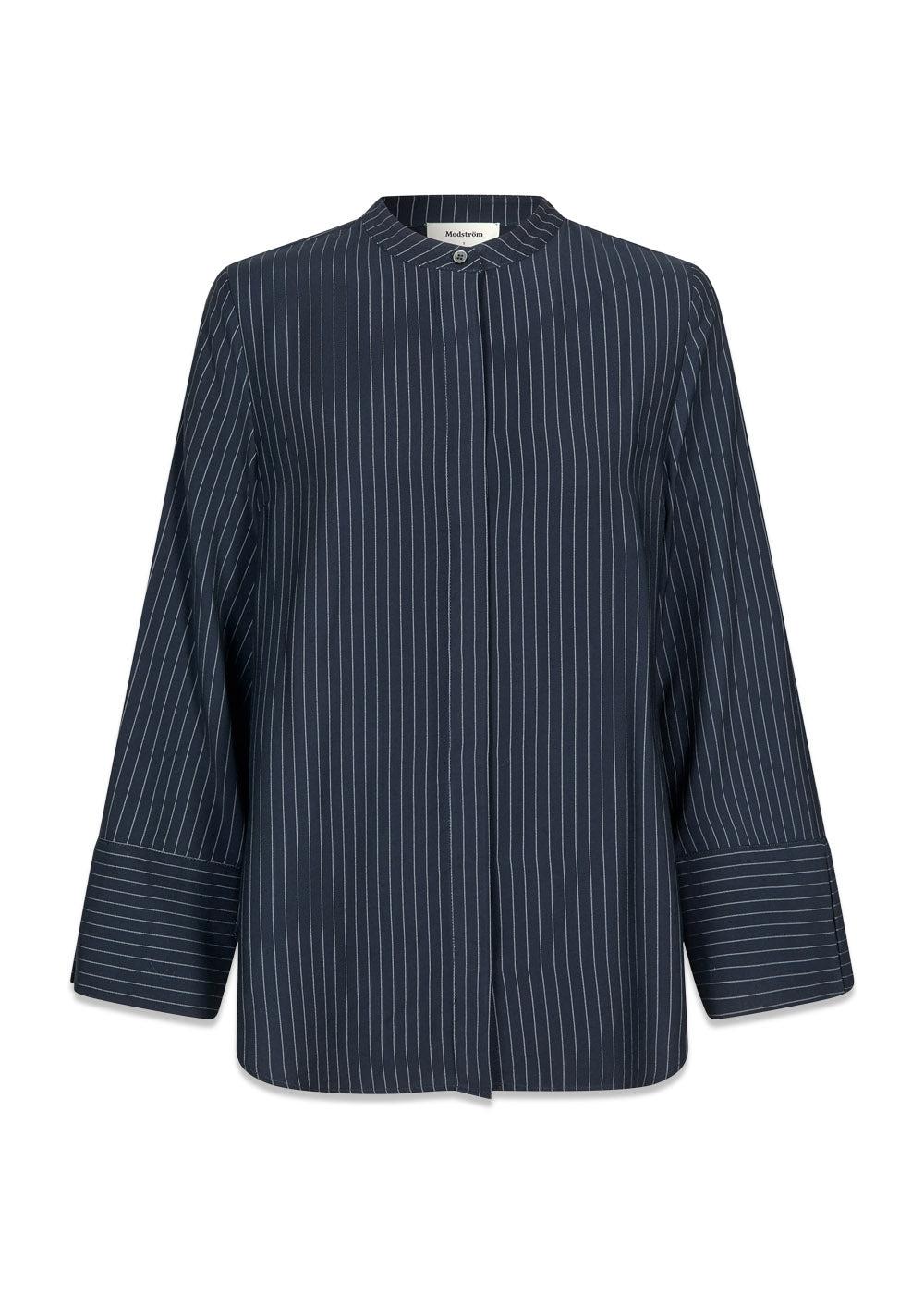 IsabelMD shirt - Navy Sky Pinstripe