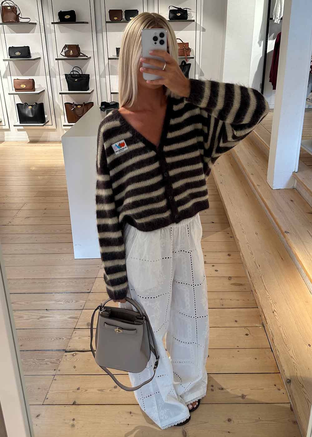 Islington Bucket SCG - Cashmere Taupe
