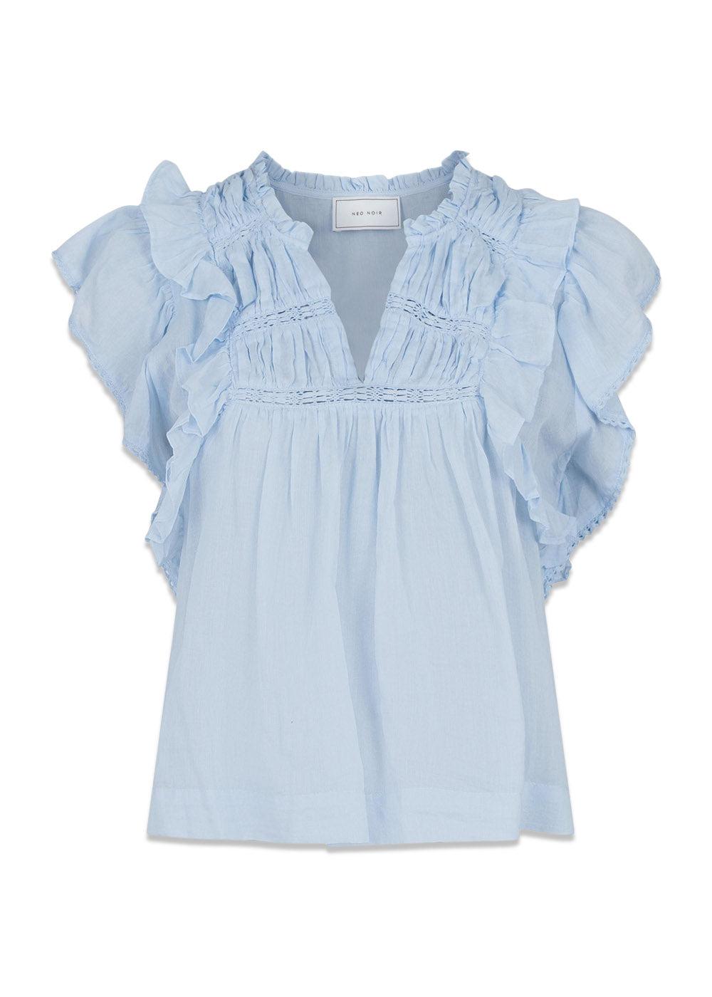 Neo Noirs Jayla S Voile Top - Light Blue. Køb toppe her.