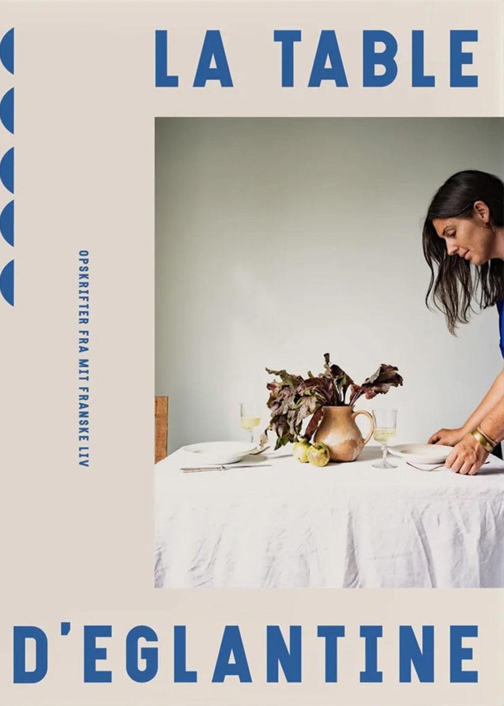 La Table D'Eglantine - White,Blue-Living-New Mags-Butler Loftet