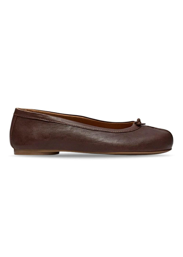 PAKenny - Brown-Shoes-Pavement-Butler Loftet