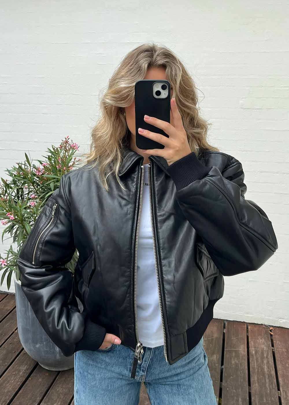 Pad Leather Bomber - Black