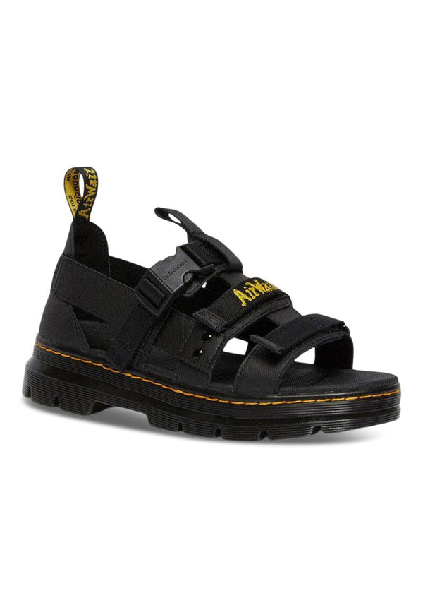Dr. Martens' Pearson - Black Element+Webbing. Køb sandaler her.