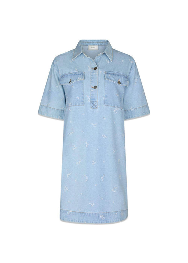 Saras Denim Emb Dress - Light Blue-Dress-Neo Noir-Butler Loftet