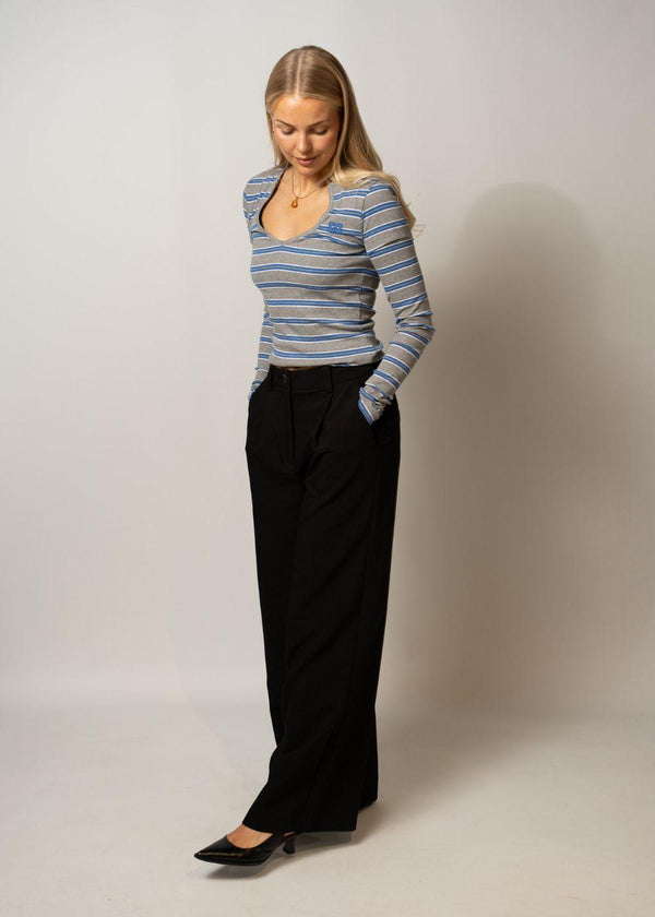 Soft cotton ribb v neck longsleeve - Strong Blue-Blouses-Ganni-Butler Loftet
