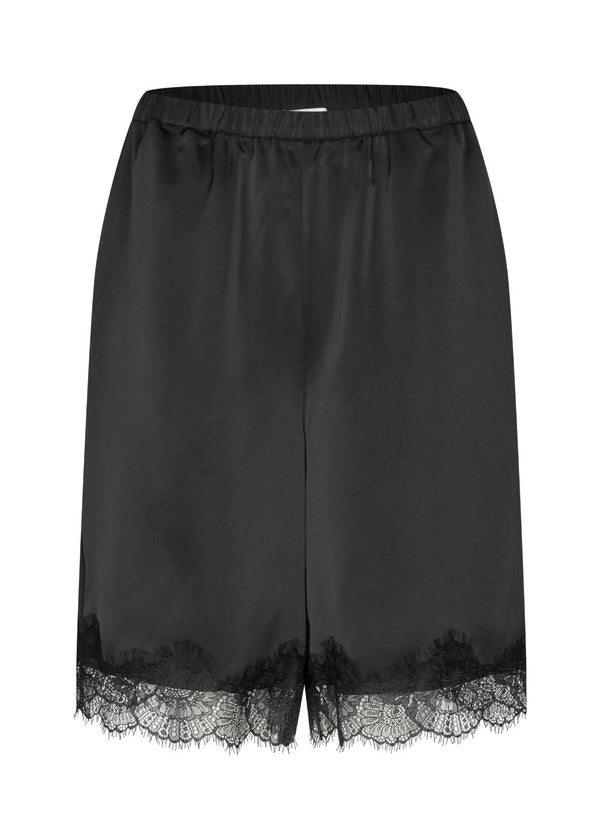 Tamalmd shorts - Black-Shorts-Modström-Butler Loftet