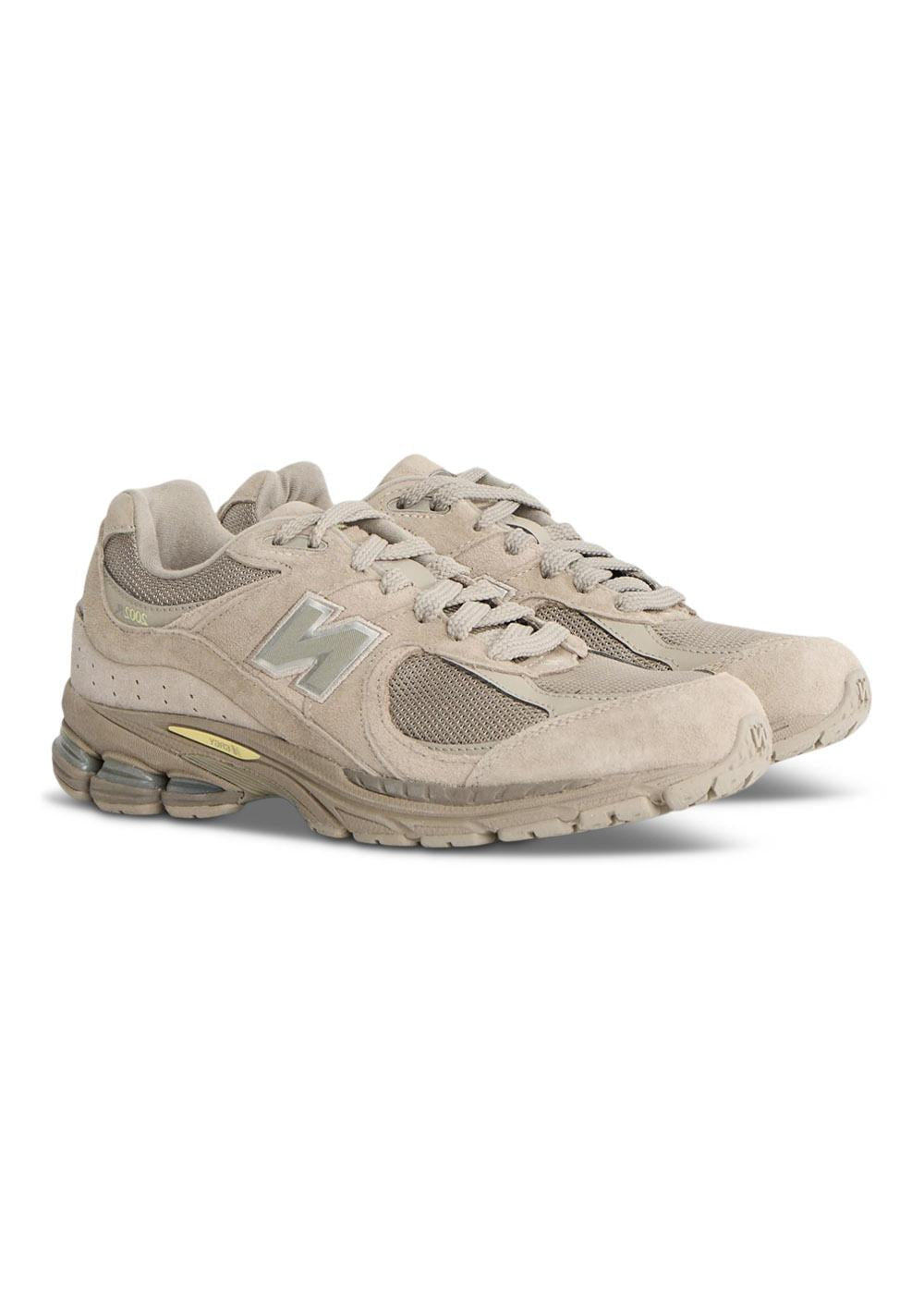 U2002RN - Arid Stone-Shoes-New Balance-Butler Loftet