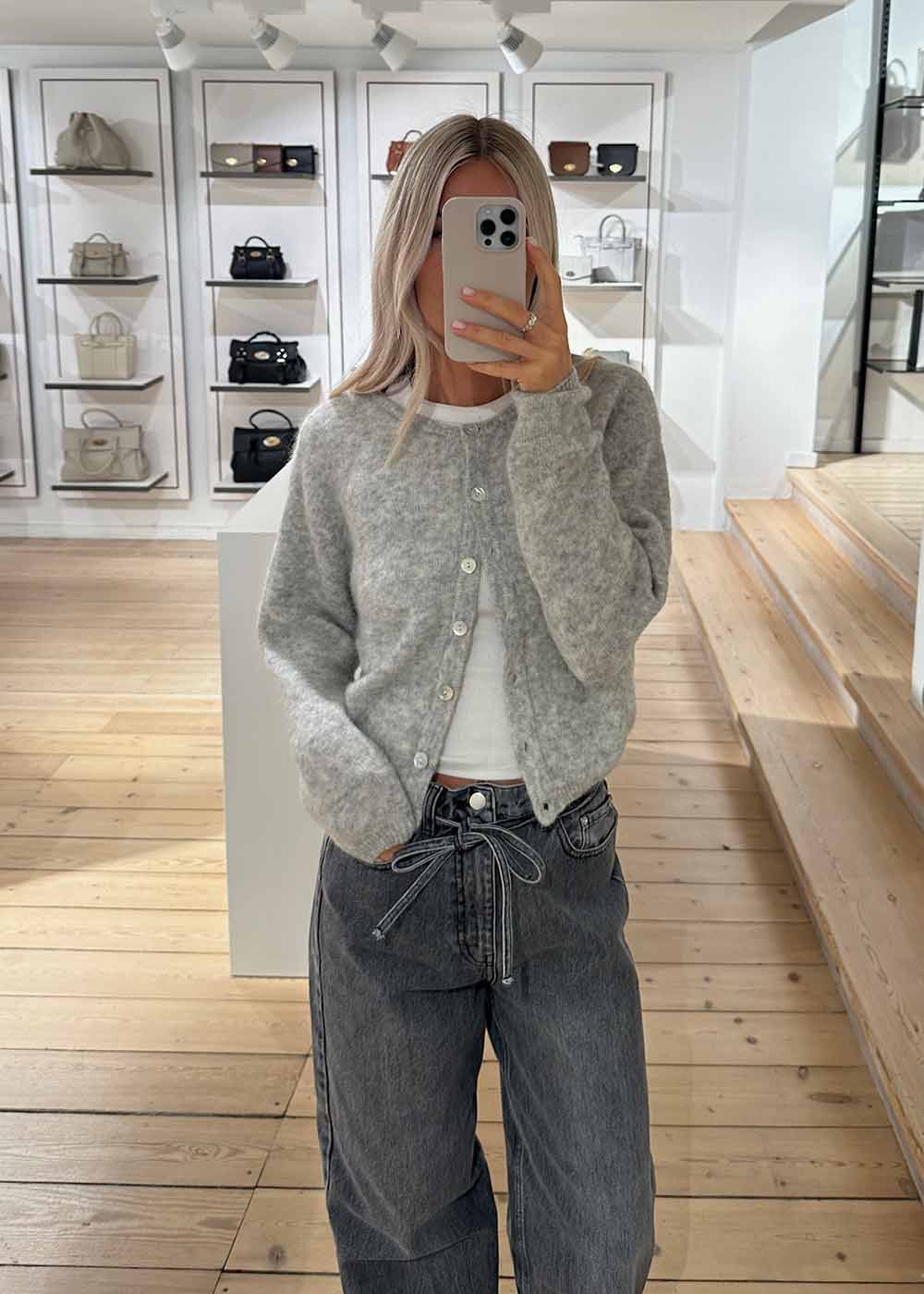 VITOW - Gris Clair Chine-Knitwear-American Vintage-Butler Loftet