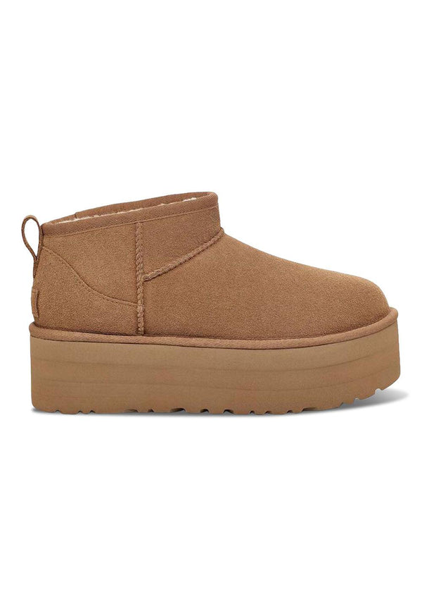 UGG's W Classic Ultra Mini Platform - Chestnut. Køb støvler her.