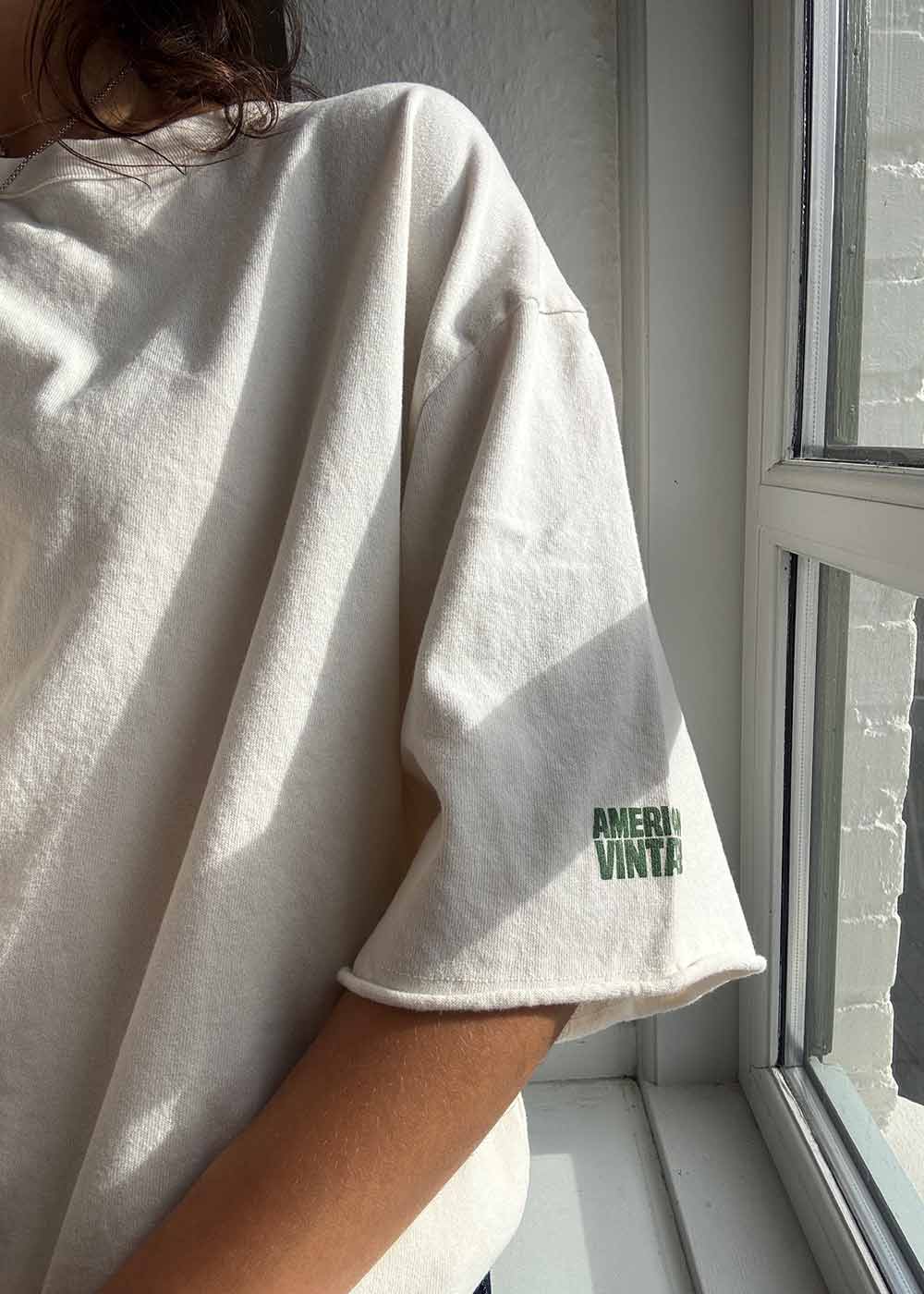 YKOBOW - Pearl-T-shirts-American Vintage-Butler Loftet